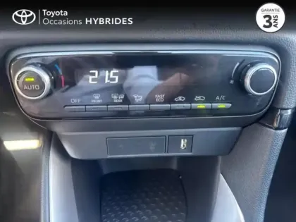 Photo 14 Toyota Yaris  116h Dynamic 5p MY22