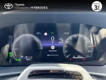 Photo 13 Toyota C-HR  2.0 Hybride Rechargeable 225ch Graphic MY26