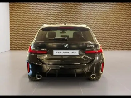 Photo 37 BMW Serie 3 Série 3 Touring 330eA 292ch M Sport