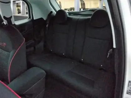 Photo 13 Fiat 500  3+1 e 118ch (RED) MY25