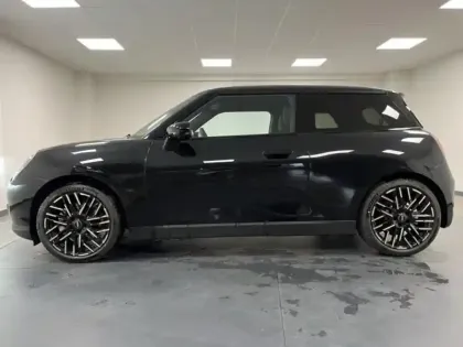 Photo 5 Mini Cooper  3 Portes E 184ch Favoured