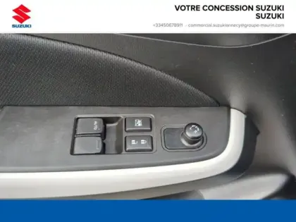 Photo 8 Suzuki Swift  1.2 Dualjet 90ch Privilège AllGrip Euro6d-T