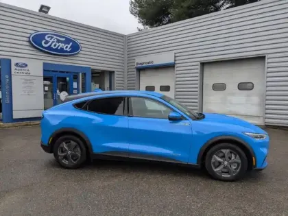 Photo 7 Ford Mustang  Mach-E 269ch Standard Range 76kWh 7cv