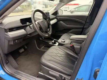 Photo 27 Ford Mustang  Mach-E 269ch Standard Range 76kWh 7cv