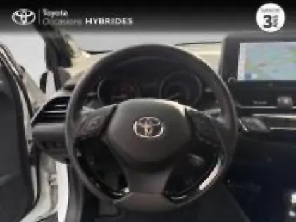 Photo 14 Toyota C-HR  184h Collection 2WD E-CVT MY22