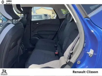 Photo 8 Renault Captur  1.6 E-Tech hybride 145ch Techno