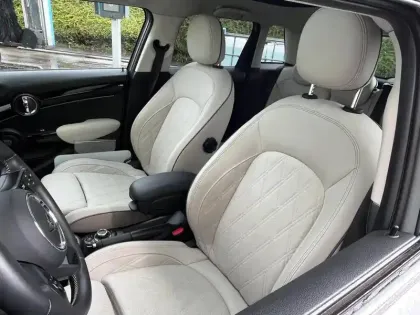 Photo 27 Mini Mini  5 Portes Cooper S 178ch Edition Premium Plus BVA7
