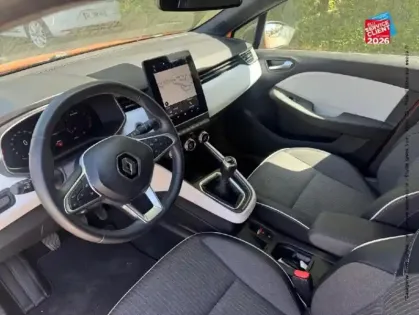 Photo 14 Renault Clio  1.0 TCe 90ch Techno