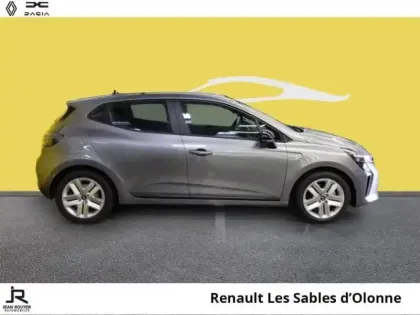 Photo 12 Renault Clio  1.6 E-Tech 145ch full hybrid Evolution