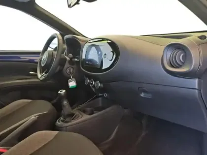 Photo 8 Toyota Aygo  X 1.0 VVT-i 72ch Dynamic MY24