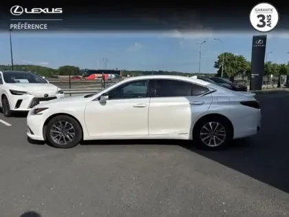 Photo 12 Lexus Es  300h Busins MY23 avec TVA