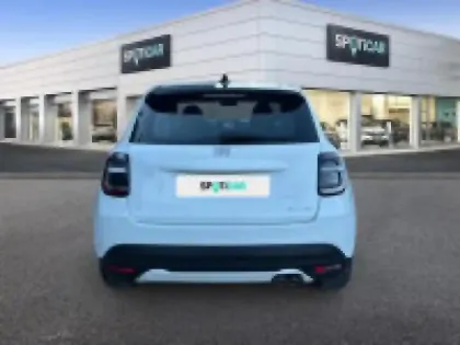 Photo 10 Fiat 600  1.2 Hybrid Turbo 110ch Pop eDCT6