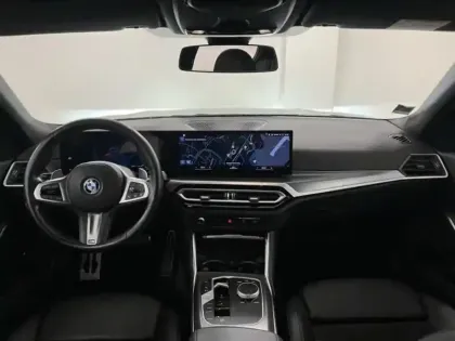 Photo 9 BMW Serie 3 Série 3 330eA 292ch M Sport