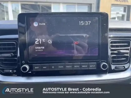 Photo 10 Kia Stonic  1.0 T-GDi 120ch MHEV Launch Edition DCT7