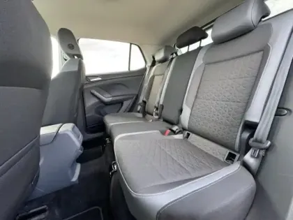 Photo 11 Volkswagen T-cross  1.0 TSI 115ch Carat DSG7