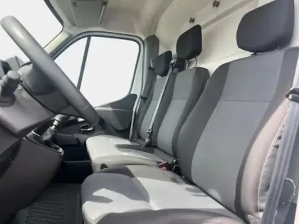 Photo 28 Renault Master  Fg F3500 L2H2 2.3 Blue dCi 135ch Confort Euro6E