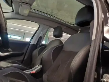 Photo 13 Peugeot 2008  1.2 PureTech 110ch E6.c Crossway S&S EAT6