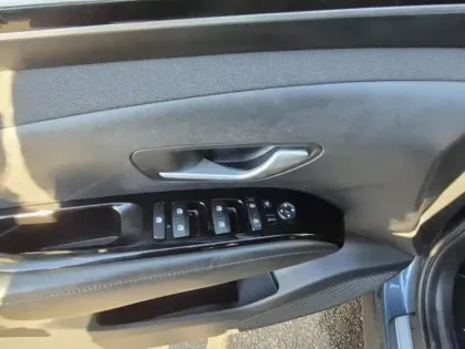 Photo 9 Hyundai Tucson  1.6 T-GDi 230ch Hybrid Creative BVA6