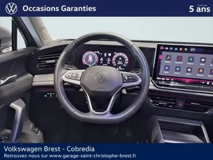 Photo 12 Volkswagen Tiguan  1.5 eTSI 131ch VW Edition DSG7