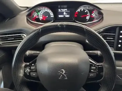 Photo 9 Peugeot 308  SW 1.6 BlueHDi 120ch GT Line S&S