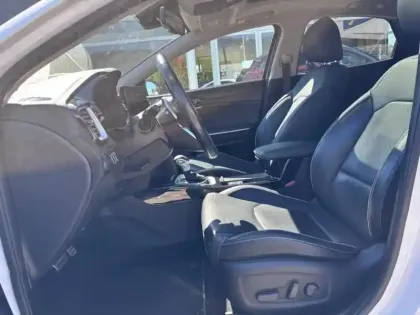 Photo 10 Kia Xceed  1.6 GDi 105ch + Plug-In 60.5ch Premium DCT6
