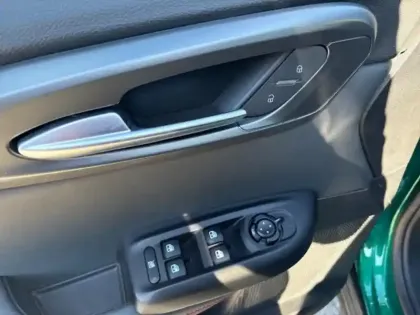 Photo 14 Alfa Romeo Tonale  1.5 Hybrid 130ch Edizione Speciale TCT