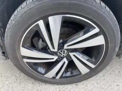 Photo 12 Volkswagen T-roc  1.5 TSI Evo2 150ch R-Line DSG7