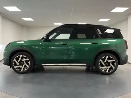 Photo 5 Mini Countryman  S 218ch Favoured ALL4 DKG7