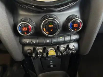 Photo 11 Mini Mini  Cooper SE 184ch Edition Premium BVA 5CV