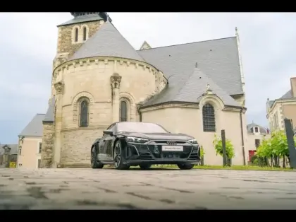 Photo 15 Audi E-tron RS  GT 598ch quattro