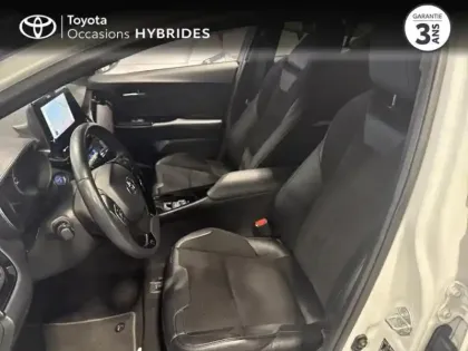 Photo 14 Toyota C-HR  1.8 Hybride 122ch Collection E-CVT