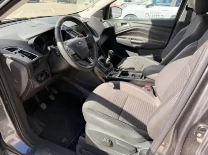 Photo 10 Ford Kuga  2.0 TDCi 150ch Stop&Start Titanium 4x2