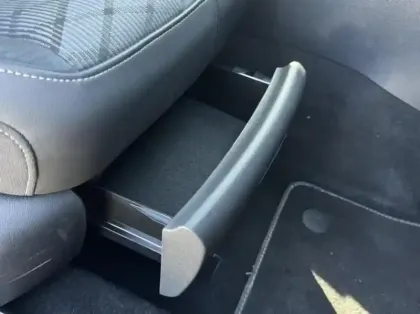 Photo 13 Volkswagen T-cross  1.0 TSI 116ch R-Line Edition DSG7