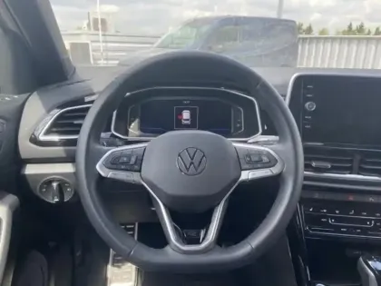 Photo 25 Volkswagen T-roc  1.5 TSI Evo2 150ch R-Line DSG7