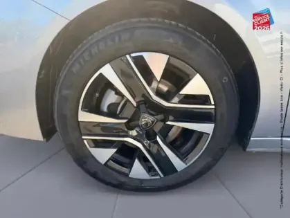 Photo 9 Peugeot 208  1.2 PureTech 100ch S&S Allure