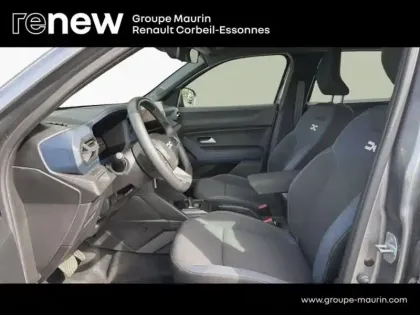 Photo 11 Dacia Duster  1.6 hybrid 140ch Expression