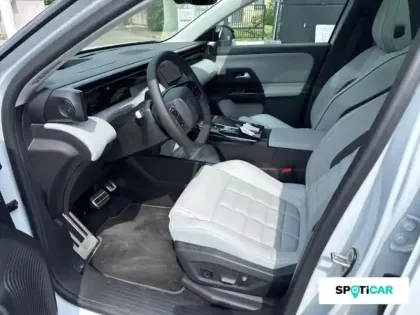 Photo 8 Citroën C5 aircross  1.6 Hybride rechargeable 195ch MAX boite automatique