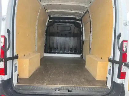 Photo 23 Renault Master  Fg F3500 L2H2 2.3 Blue dCi 135ch Confort Euro6E