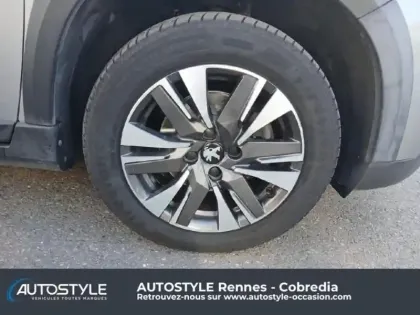 Photo 8 Peugeot 2008  1.2 PureTech 110ch Allure S&S EAT6