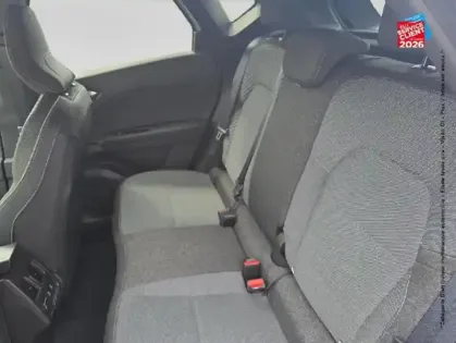 Photo 10 Renault Captur  1.8 E-Tech full hybrid 160ch Techno - 26