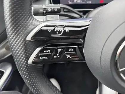 Photo 19 Mercedes Classe GLC GLC 300 d 245ch AMG Line 4Matic 9G-Tronic