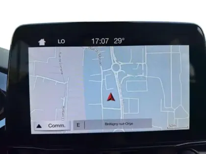 Photo 13 Ford Fiesta  1.0 EcoBoost 100ch Titanium PowerShift 5p