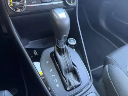 Photo 10 Ford Fiesta  1.0 EcoBoost 100ch Titanium PowerShift 5p