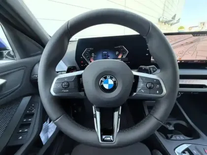 Photo 9 BMW Serie 1 Série 1 120A 170ch M Sport DKG7