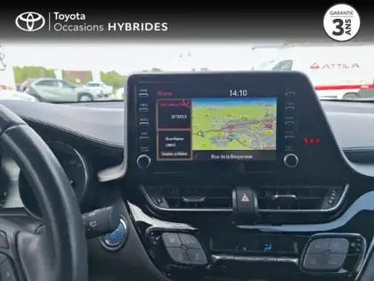 Photo 11 Toyota C-HR  122h Dynamic Business 2WD E-CVT + Programme Beyond Zero Academy MY22