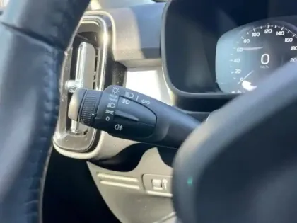 Photo 14 Volvo Xc40  D3 AdBlue 150ch Momentum Geartronic 8