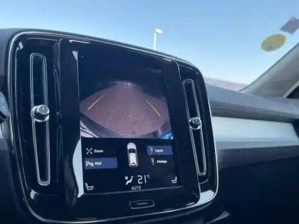 Photo 10 Volvo Xc40  D3 AdBlue 150ch Momentum Geartronic 8