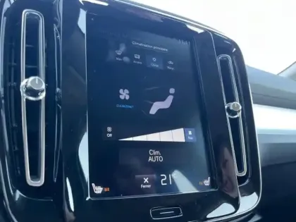 Photo 11 Volvo Xc40  D3 AdBlue 150ch Momentum Geartronic 8