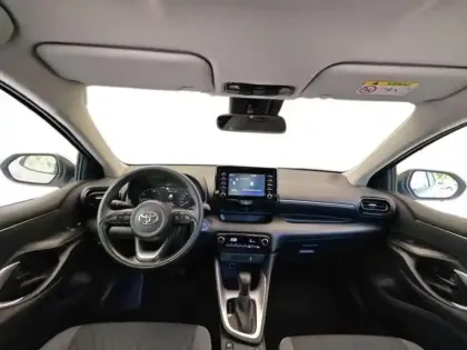 Photo 10 Toyota Yaris  116h Dynamic 5p MC24