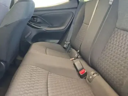 Photo 9 Toyota Yaris  116h Dynamic 5p MC24